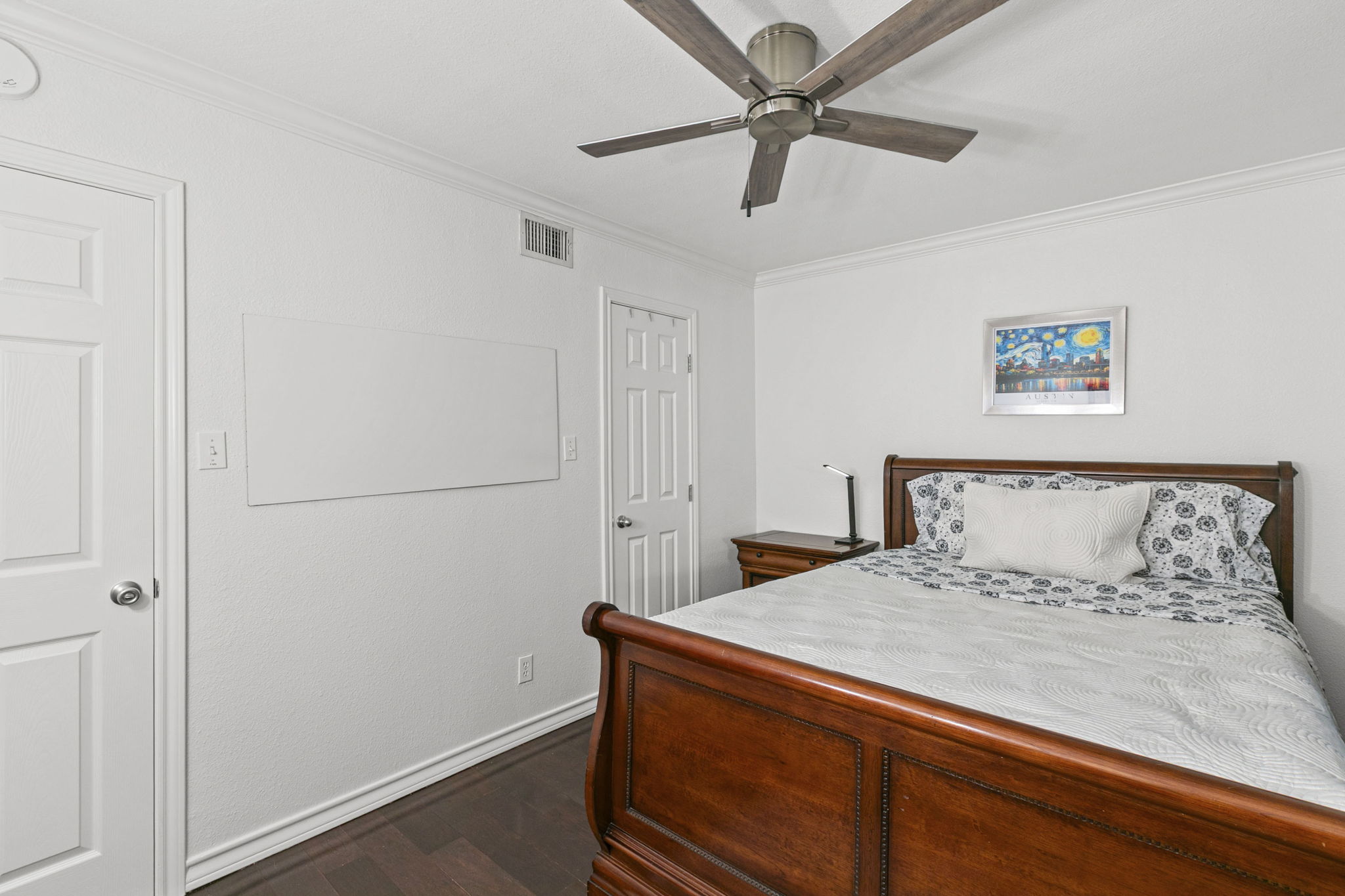 407 East 45th Street, Unit 116 Austin, TX 78751 - Photo 9 of 32