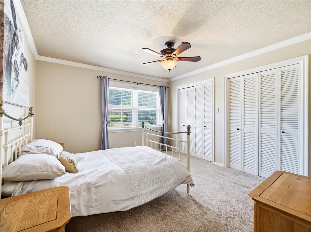 3410 Country Club Road Pantego, TX 76013 - Photo 23 of 40