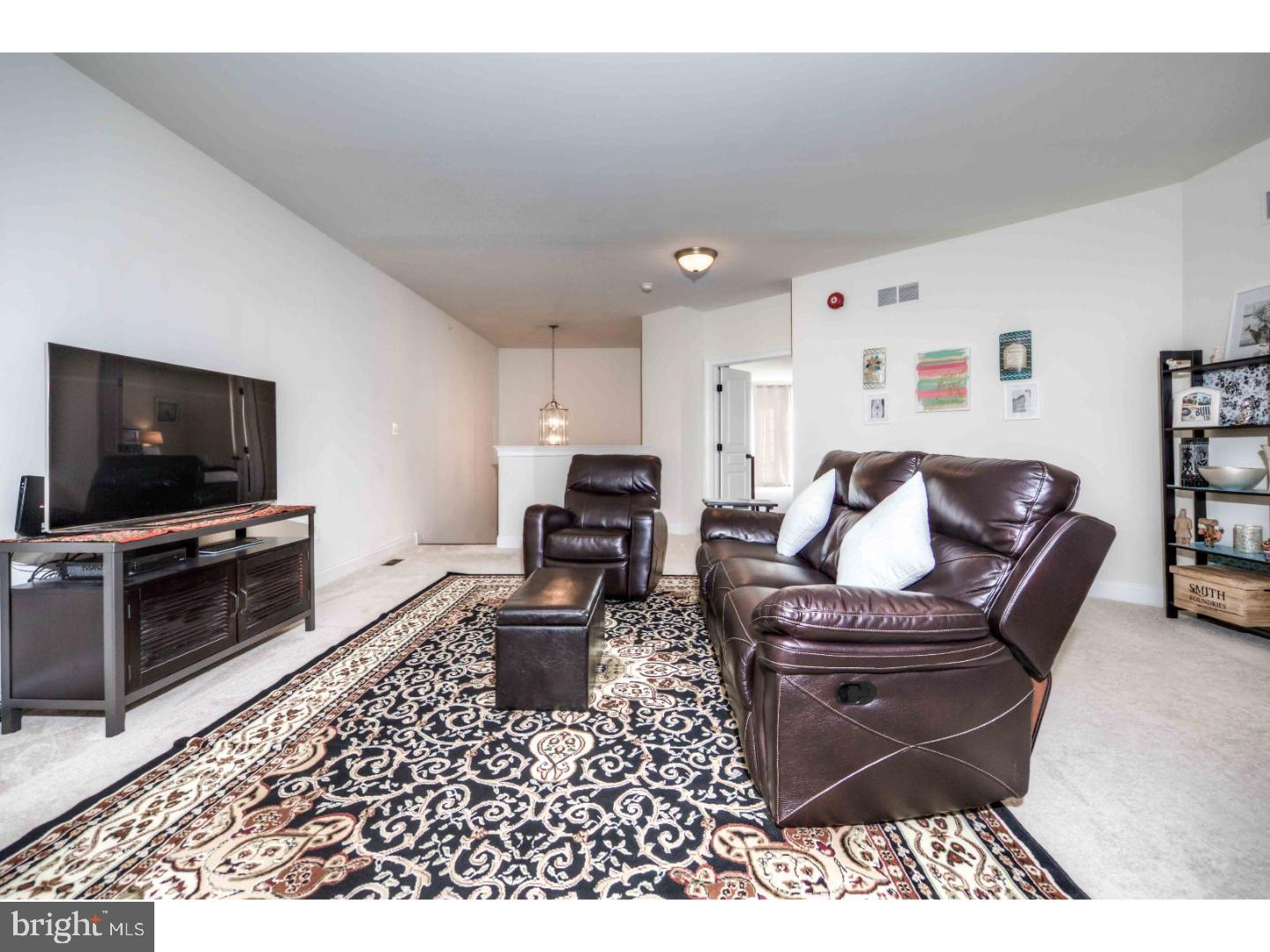 417 Ravenscliff Drive Springfield, PA 19064 - Photo 12 of 25 Gallery Image 12