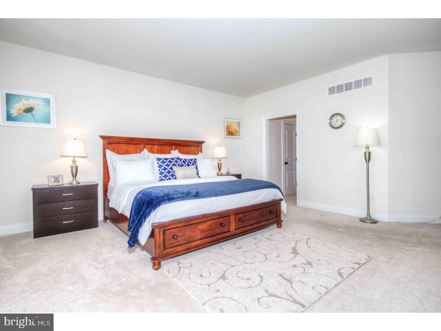417 Ravenscliff Drive Springfield, PA 19064 - Photo 15 of 25 Gallery Image 15