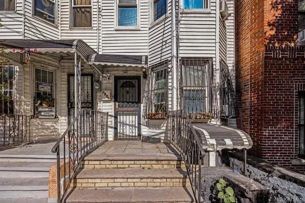 $625,000 | 1224 Shakespeare Avenue | Highbridge