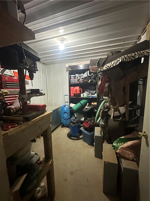 1316 Porter Road Harrisville, PA 16038 - Photo 20 of 37 a room with gym equipment