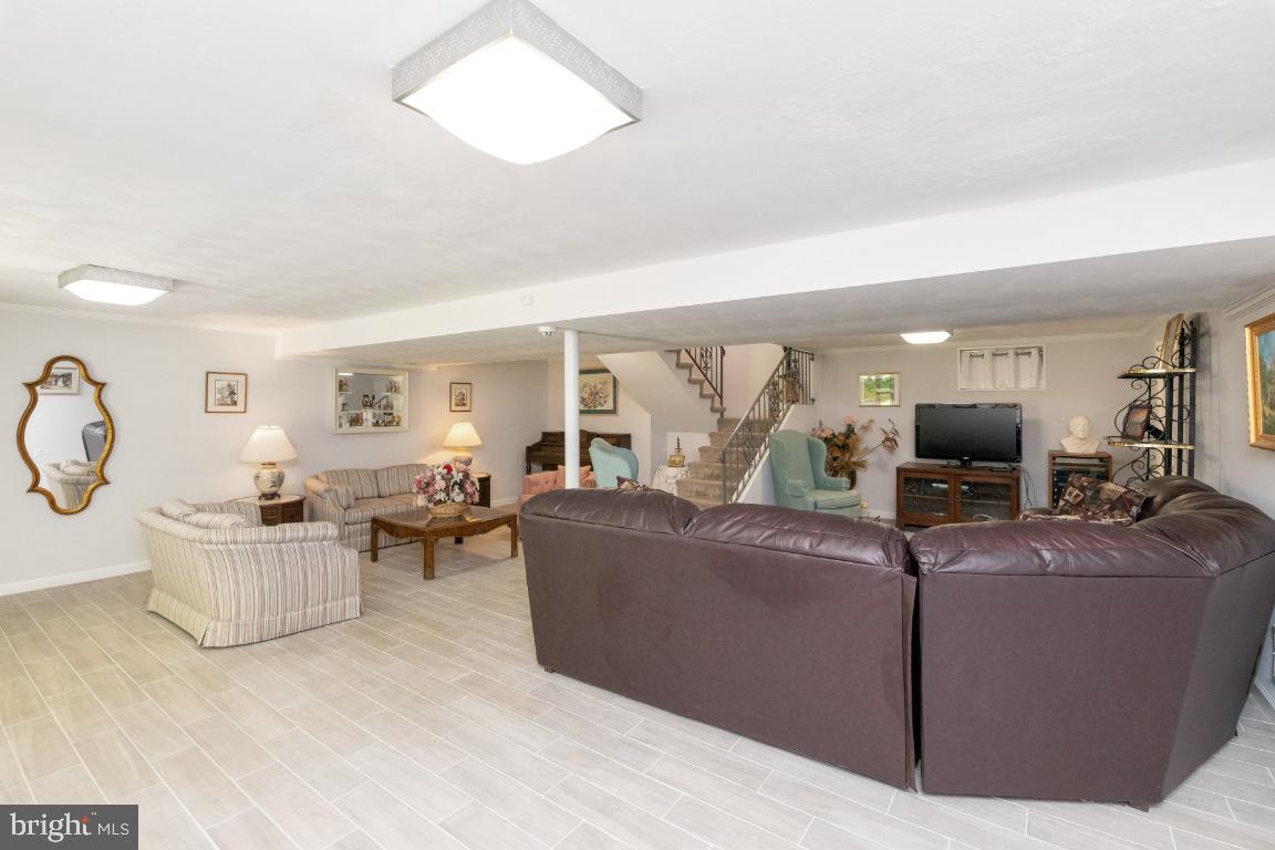 1400 Autumn Leaf Road Baltimore, MD 21286 - Photo 40 of 54