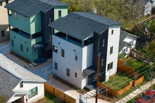 a house view with a backyard space