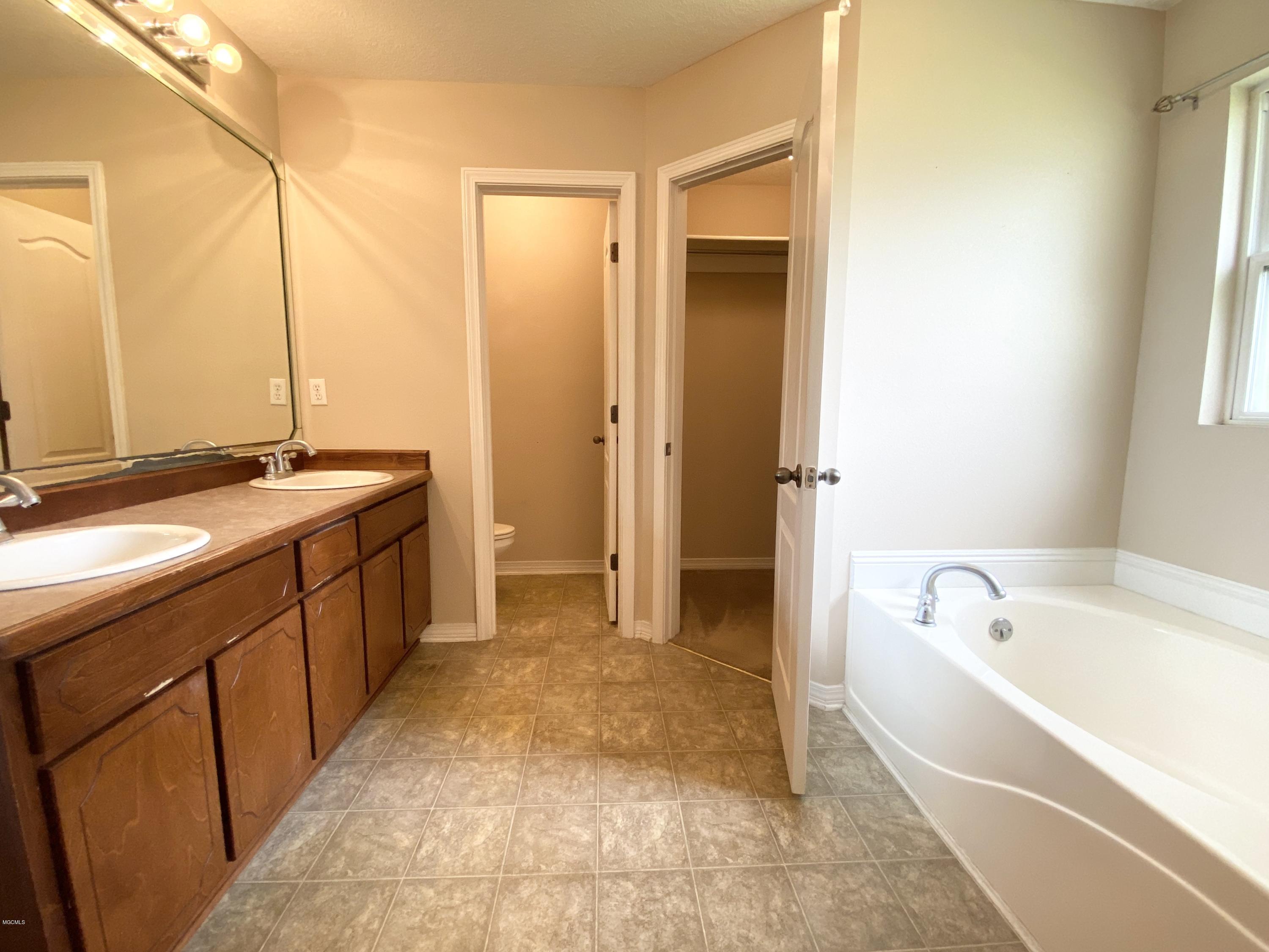 20190 West Wortham Road Saucier, MS 39574 - Photo 12 of 25 IMG-2241
