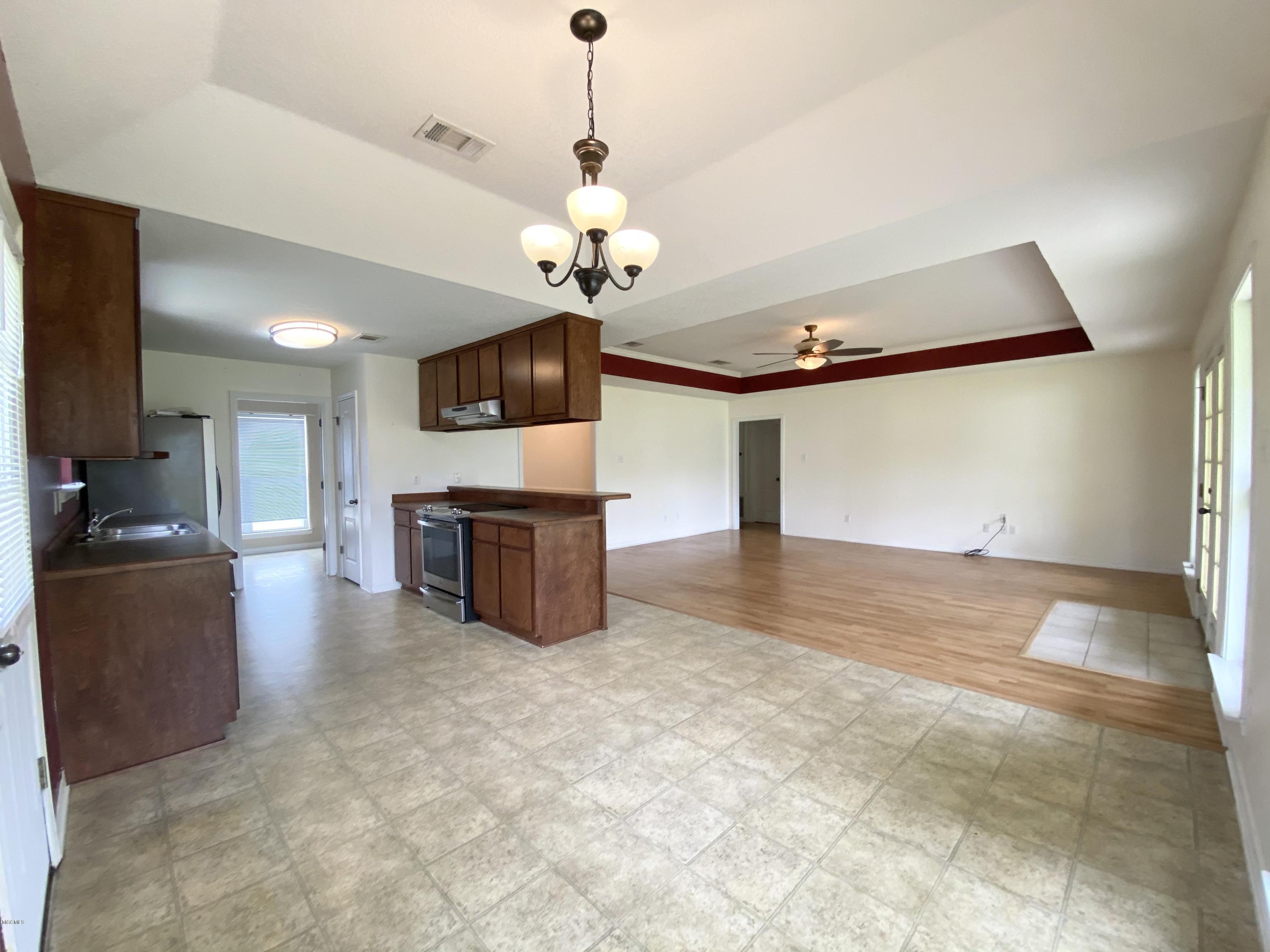 20190 West Wortham Road Saucier, MS 39574 - Photo 3 of 25 IMG-2236