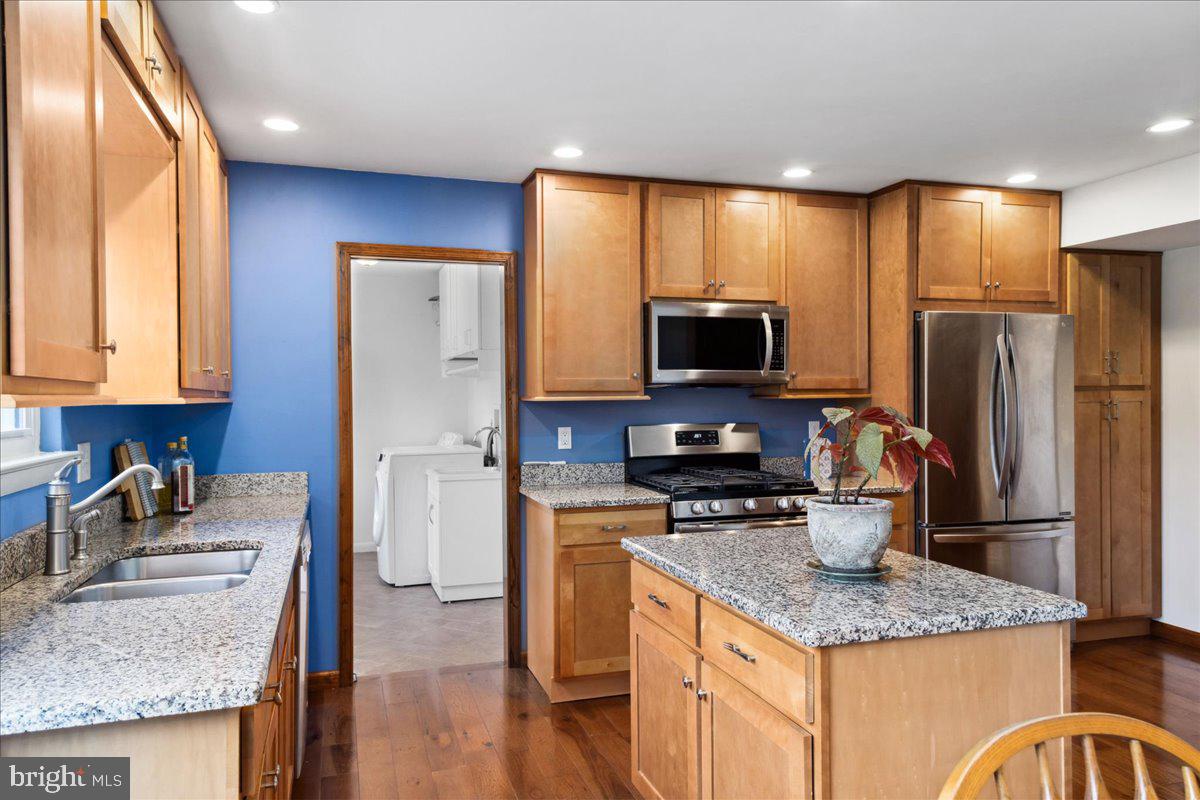 562 Coach Road Horsham, PA 19044 - Photo 14 of 41