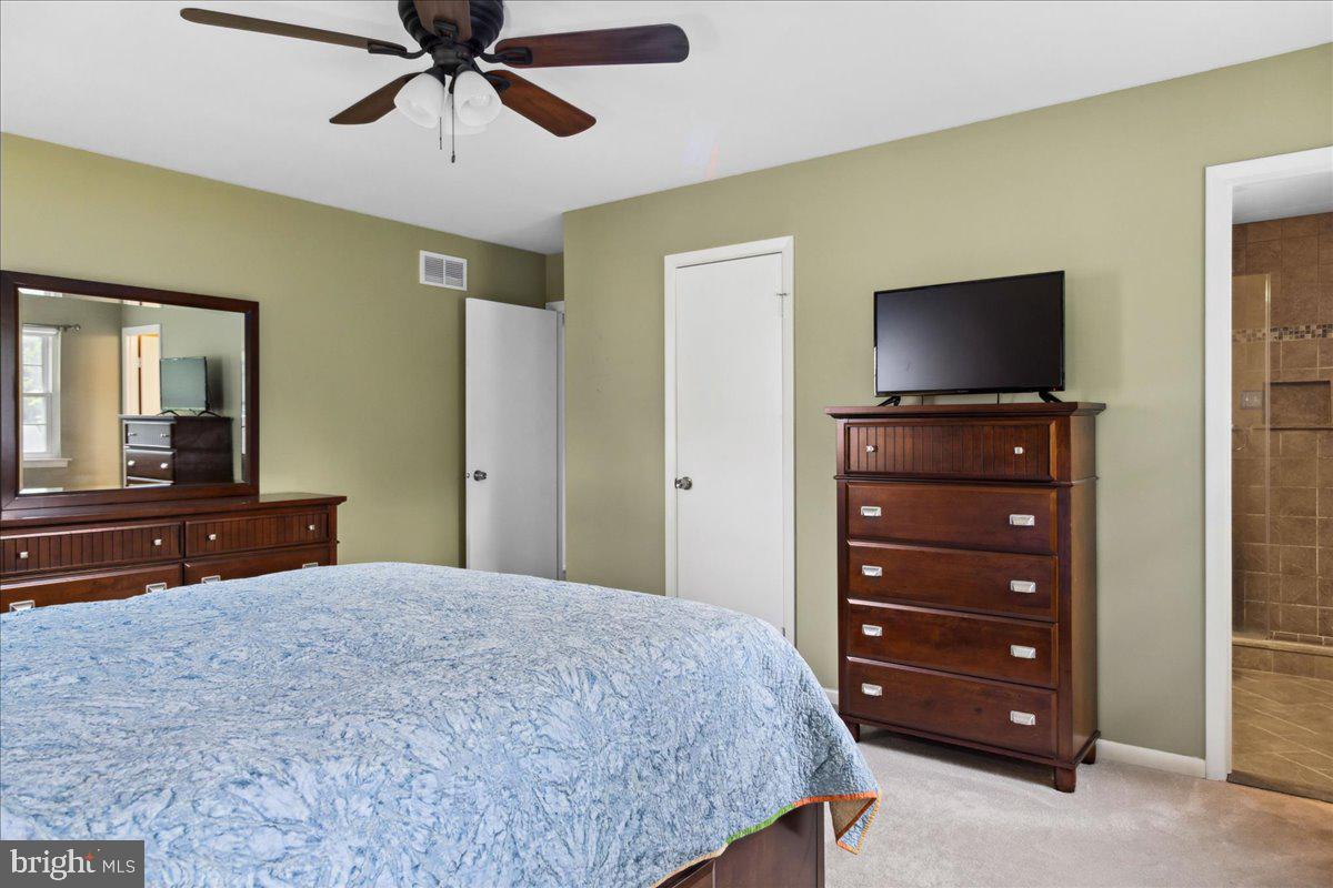 562 Coach Road Horsham, PA 19044 - Photo 24 of 41