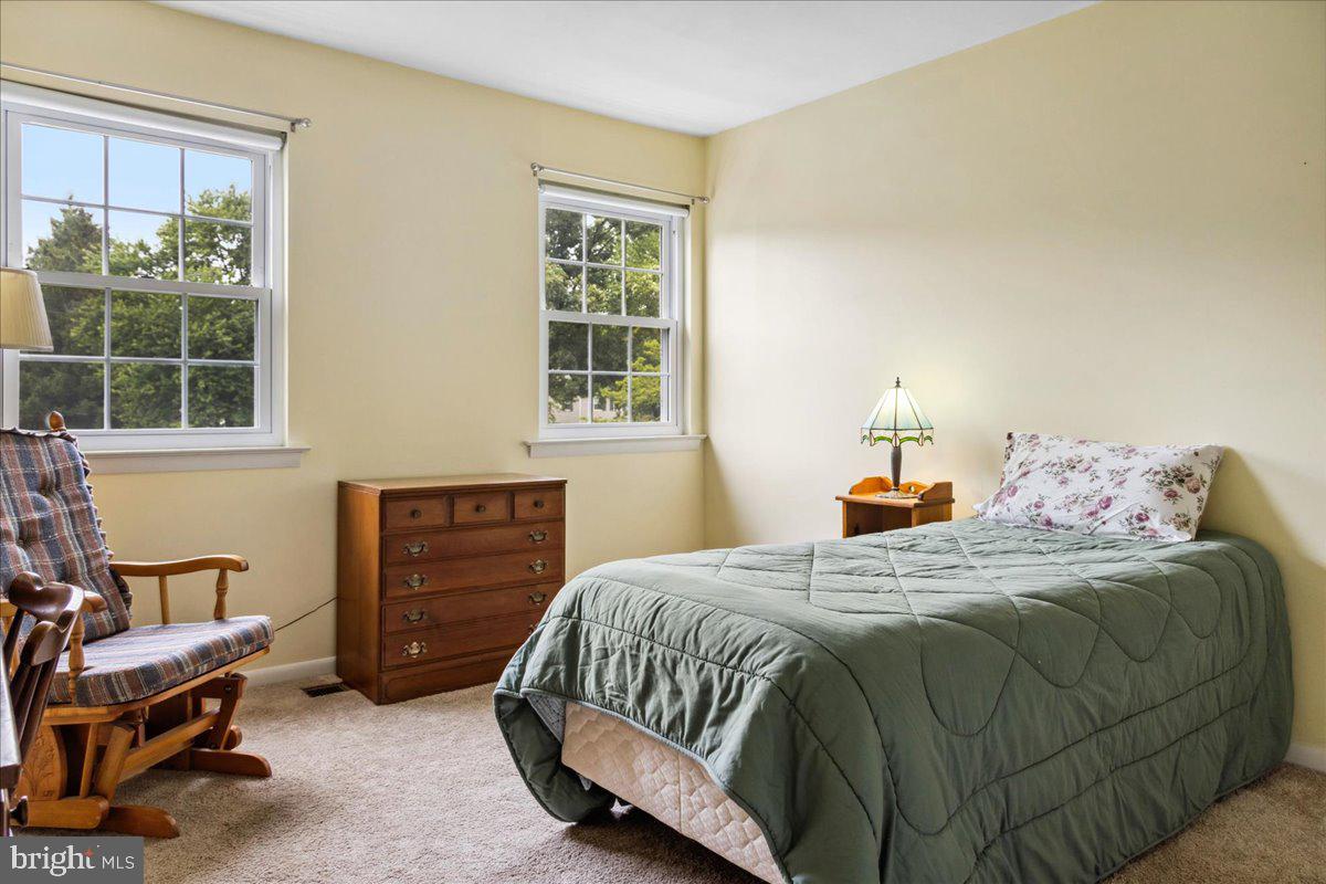 562 Coach Road Horsham, PA 19044 - Photo 27 of 41