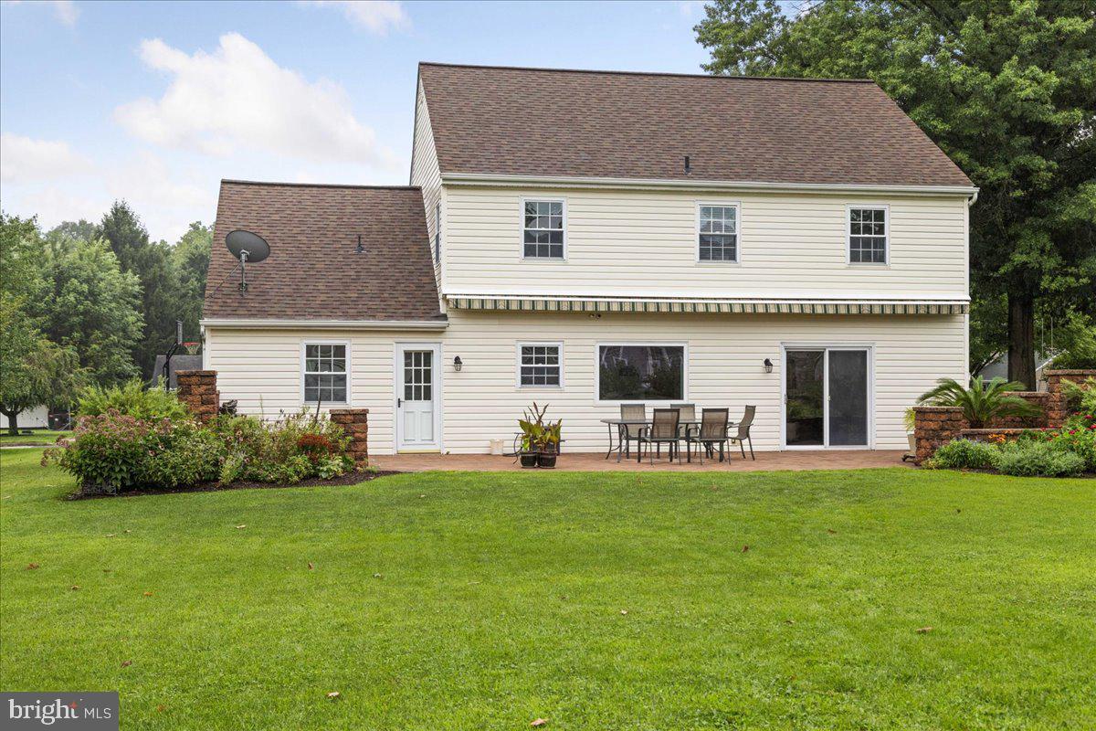 562 Coach Road Horsham, PA 19044 - Photo 36 of 41