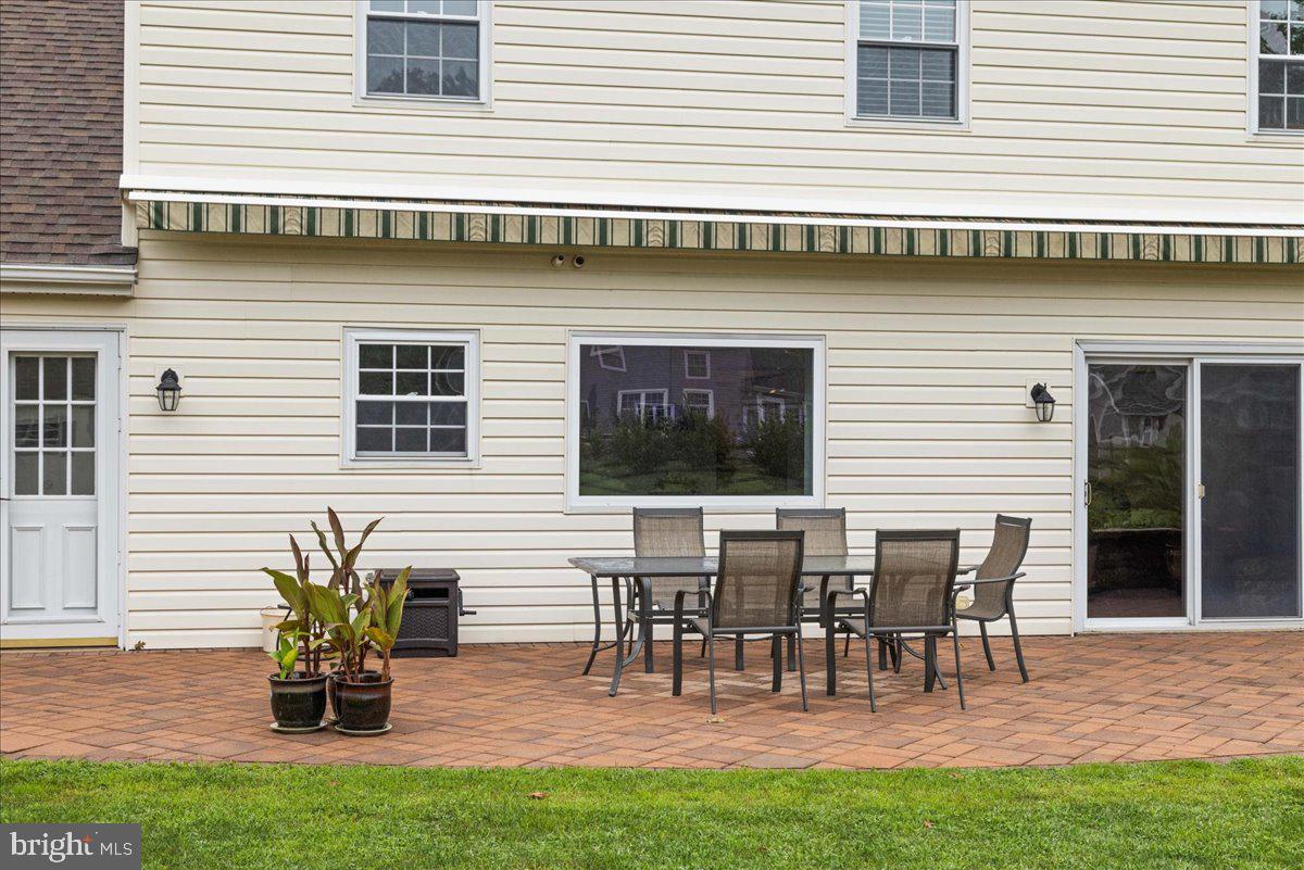 562 Coach Road Horsham, PA 19044 - Photo 37 of 41