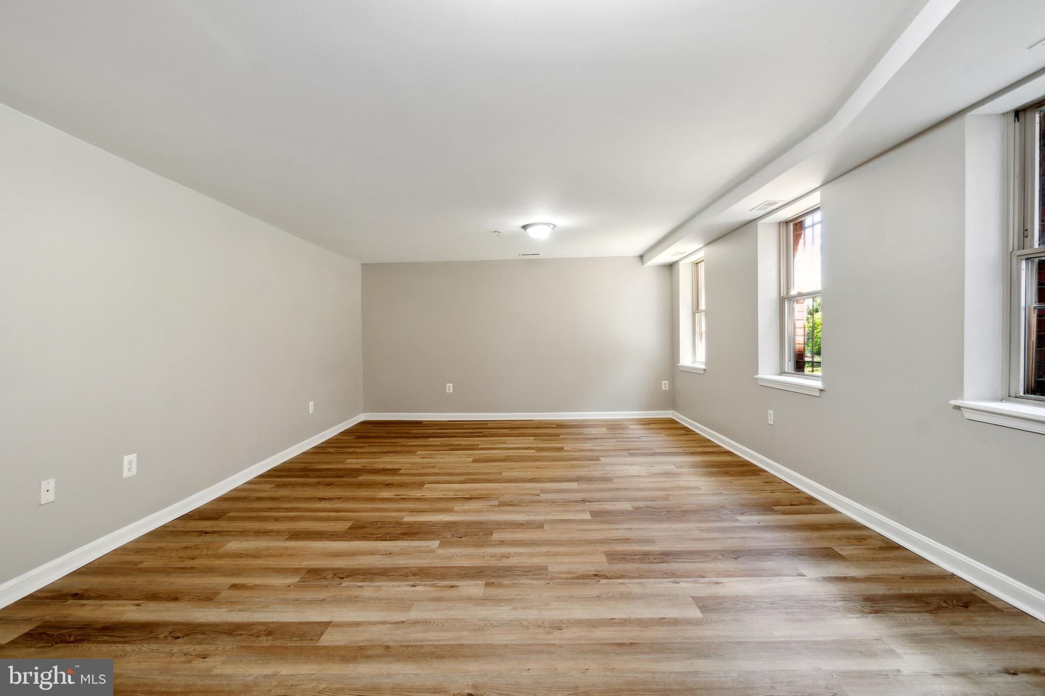 1230 Holbrook Terrace Northeast, Unit G02 Washington, DC 20002 - Photo 18 of 29