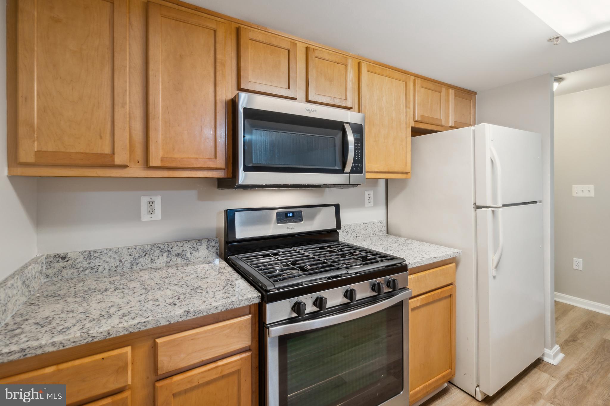 1230 Holbrook Terrace Northeast, Unit G02 Washington, DC 20002 - Photo 6 of 29
