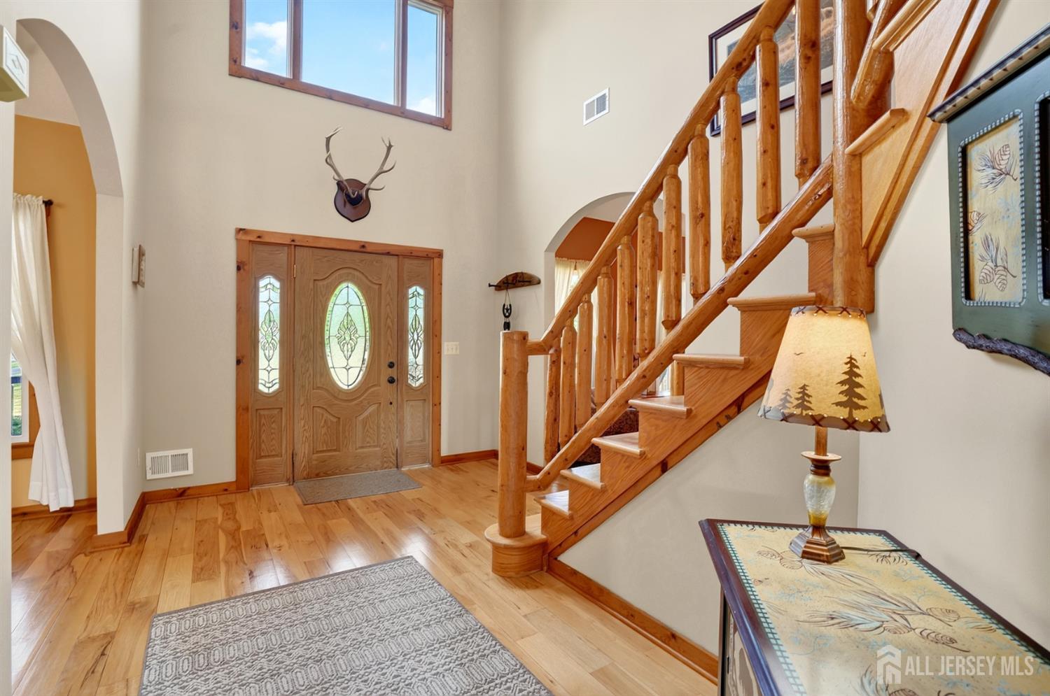 439 Schoolhouse Road Monroe Township, NJ 08831 - Photo 6 of 52