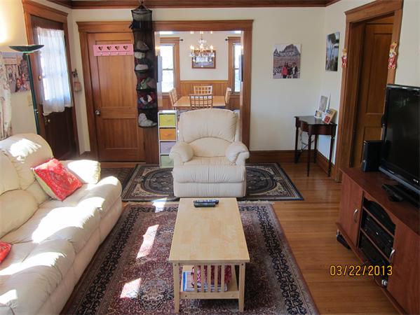 11 Townsend Road Belmont, MA 02478 - Photo 2 of 14