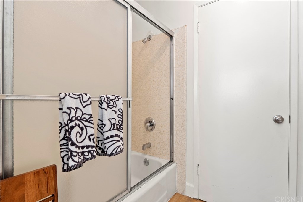 3653 El Caminito La Crescenta, CA 91214 - Photo 30 of 75 a bathroom with a bathtub and shower