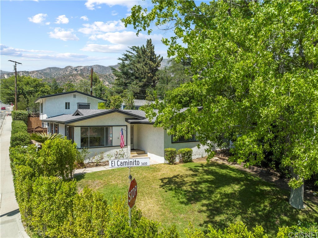 3653 El Caminito La Crescenta, CA 91214 - Photo 3 of 75