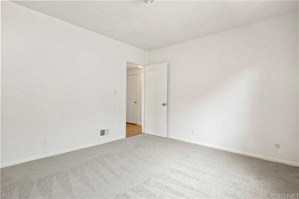 3653 El Caminito La Crescenta, CA 91214 - Photo 33 of 75 a view of an empty room