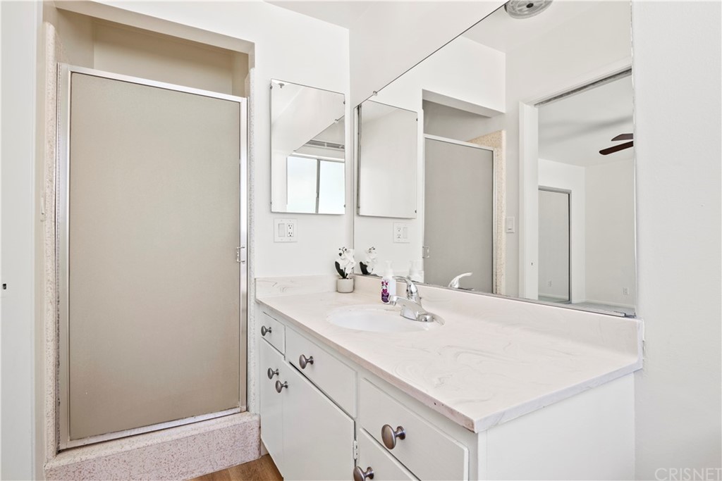 3653 El Caminito La Crescenta, CA 91214 - Photo 40 of 75 a bathroom with a sink vanity and a mirror