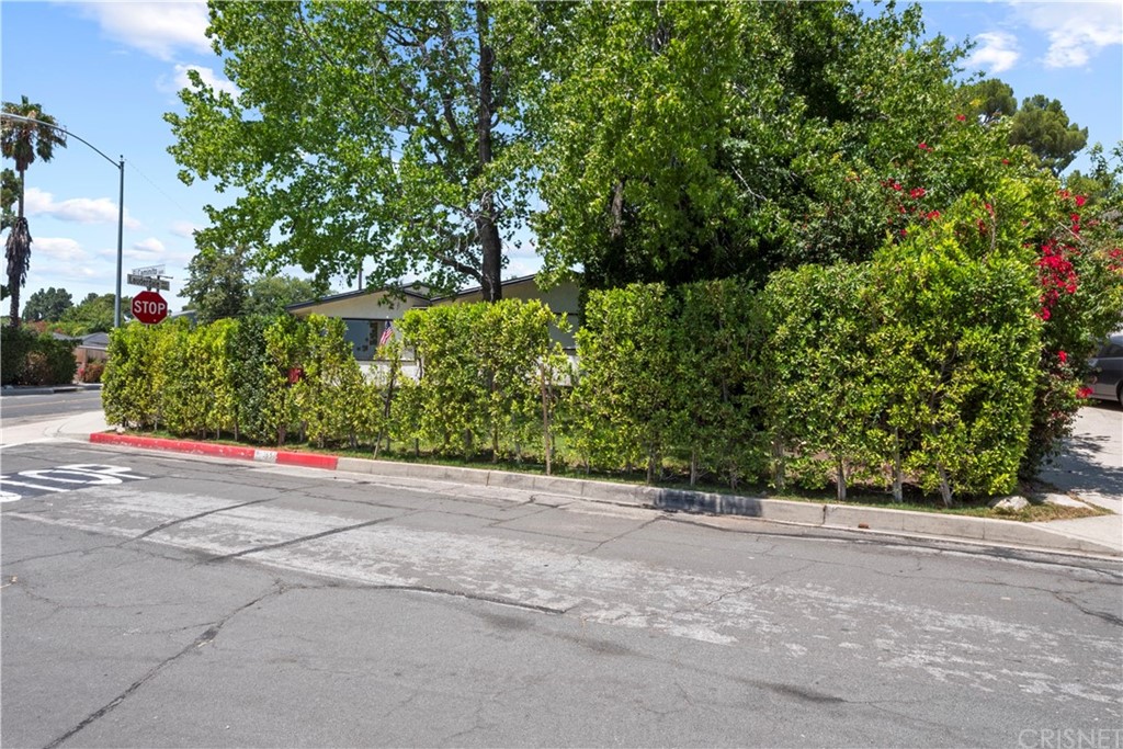 3653 El Caminito La Crescenta, CA 91214 - Photo 67 of 75