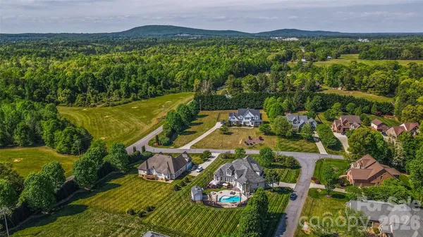 $869,000 | 2509 Stoneview Court, Denver, NC 28037