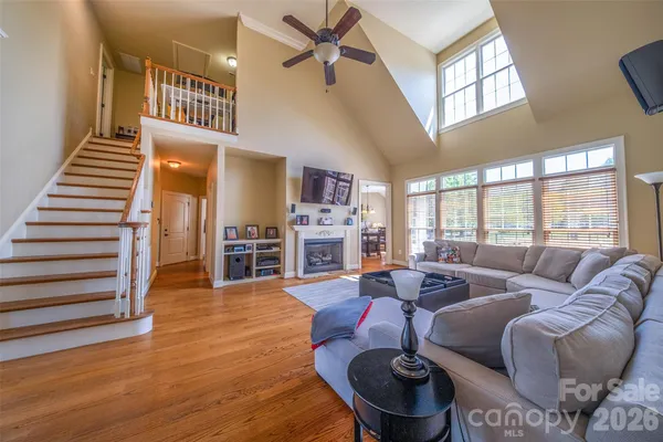 $869,000 | 2509 Stoneview Court, Denver, NC 28037