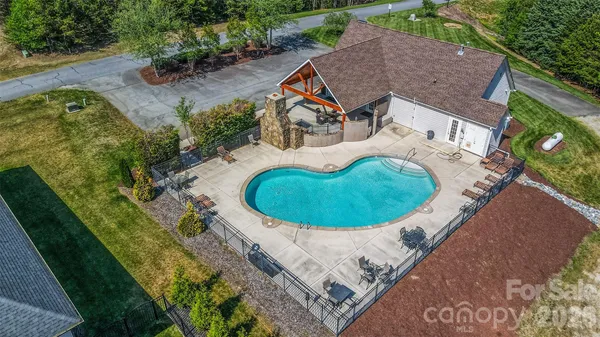 $869,000 | 2509 Stoneview Court, Denver, NC 28037