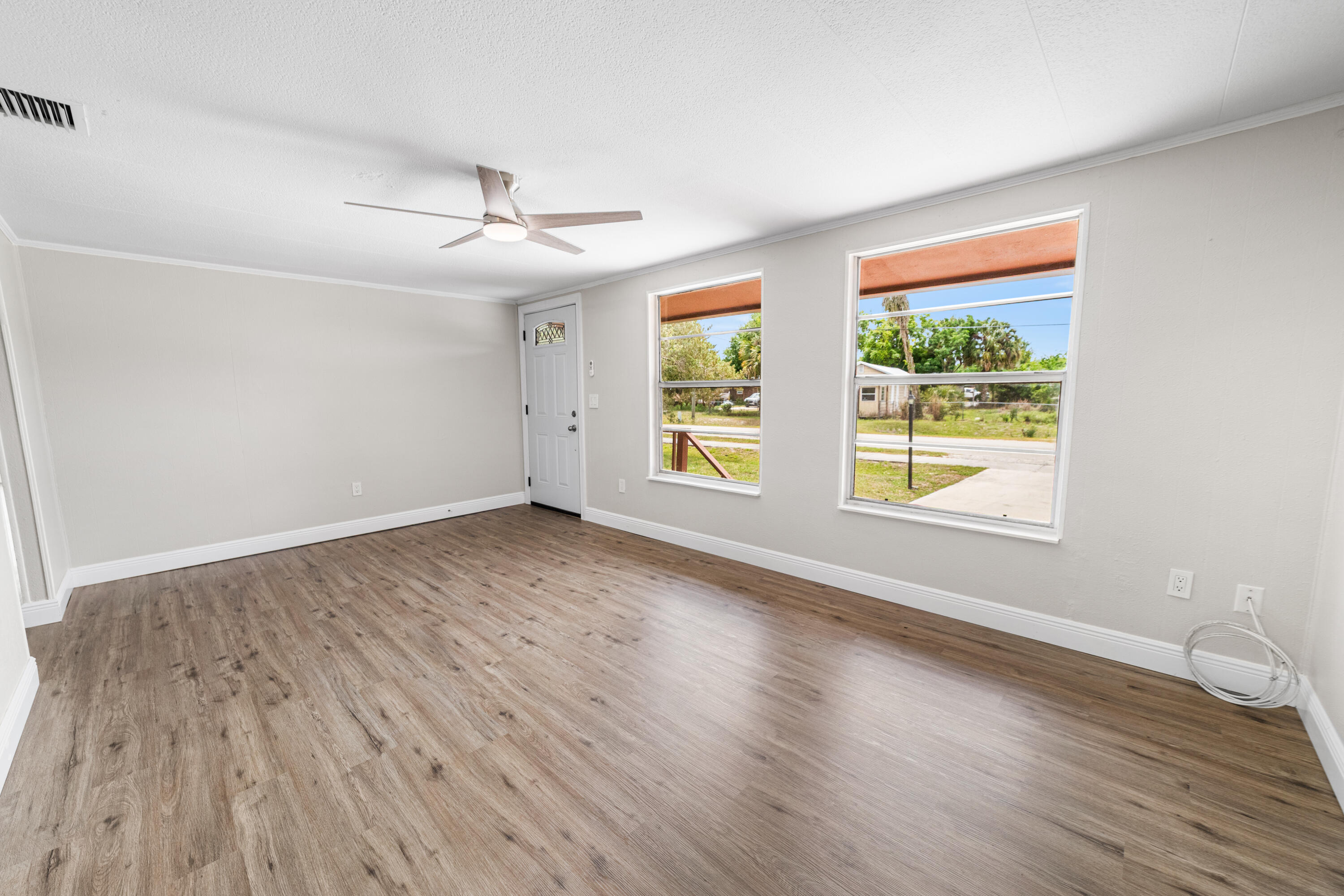 612 Southwest 9th Street Okeechobee, FL 34974 - Photo 29 of 52 612 Property-40