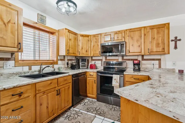 $669,000 | 1038 East Friar Avenue, Apache Junction, AZ 85119