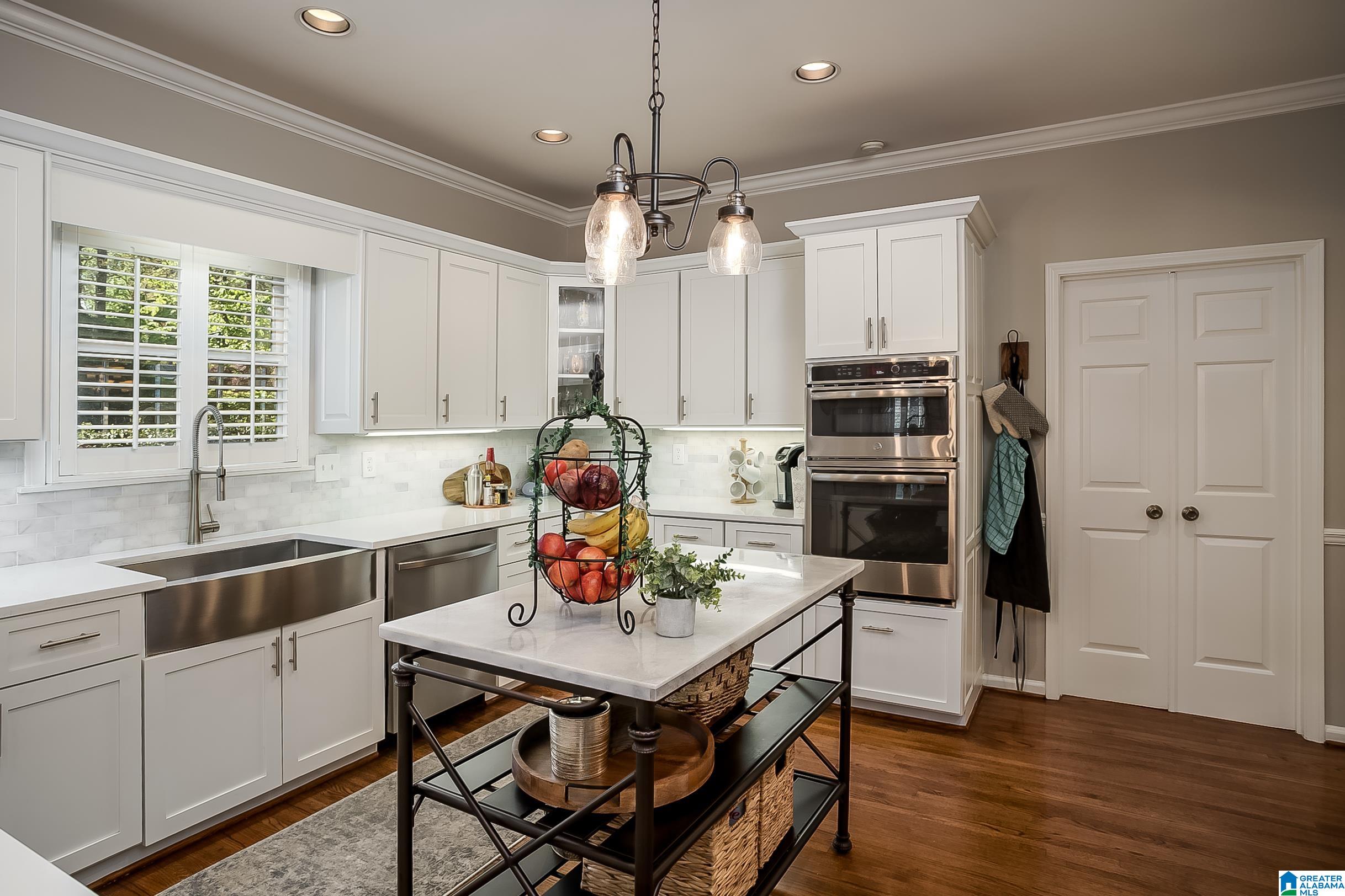 1171 Country Club Circle Birmingham, AL 35244 - Photo 11 of 50