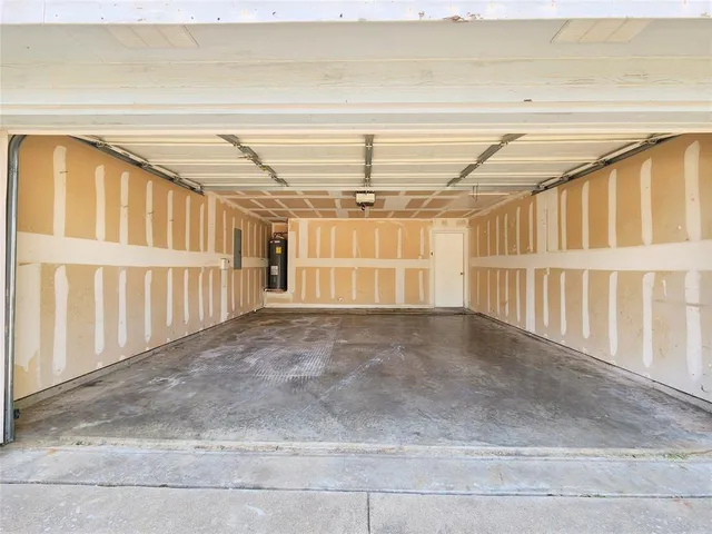 $1,800 | 414 Dakota Drive, Joshua, TX 76058