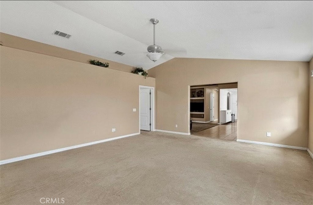 15184 Walnut Street Hesperia, CA 92345 - Photo 11 of 33