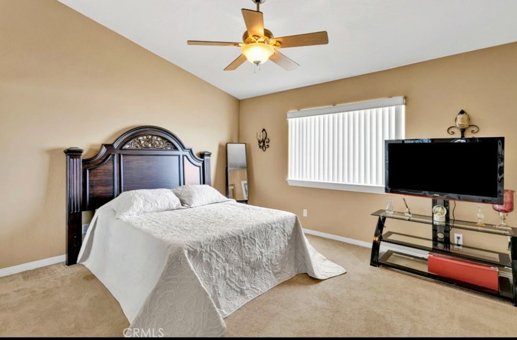 15184 Walnut Street Hesperia, CA 92345 - Photo 17 of 33