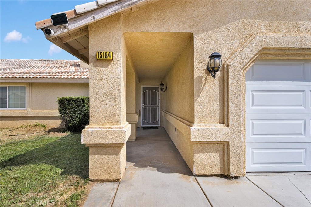 15184 Walnut Street Hesperia, CA 92345 - Photo 2 of 33