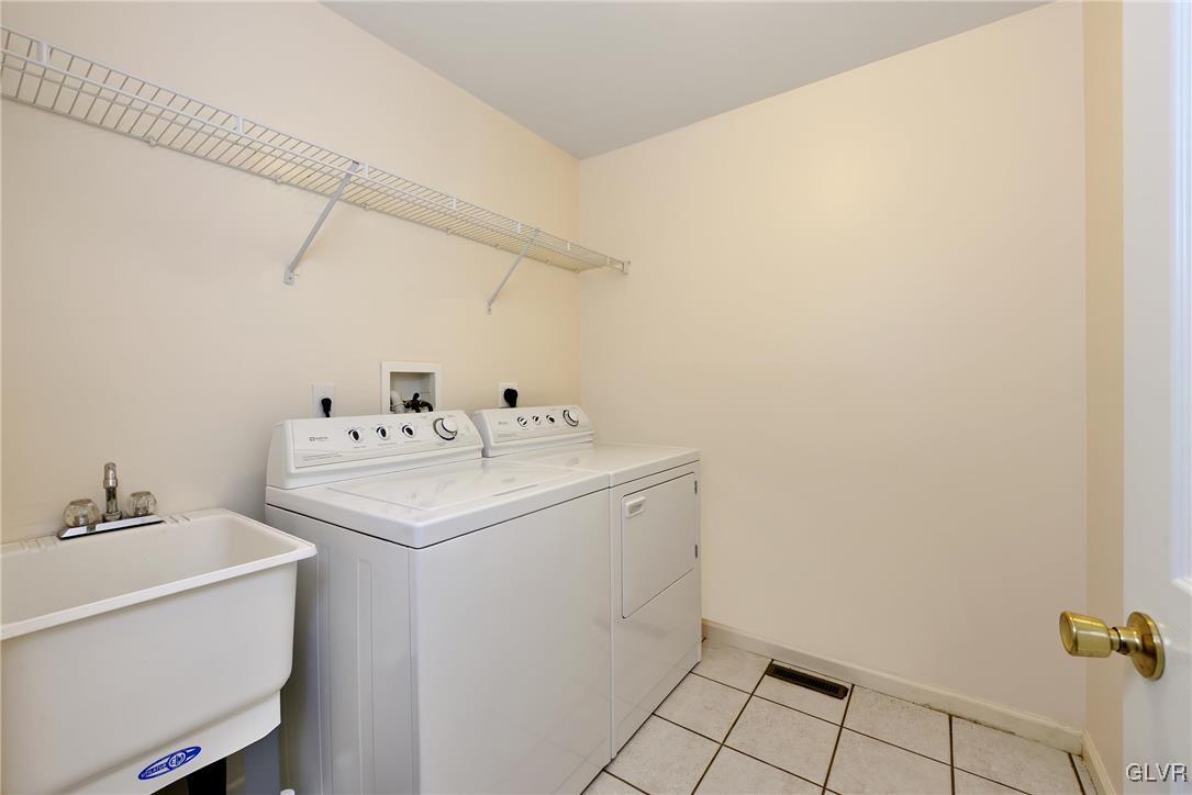 1675 Ridgeview Drive Allentown, PA 18104 - Photo 28 of 35 Gallery Image 28