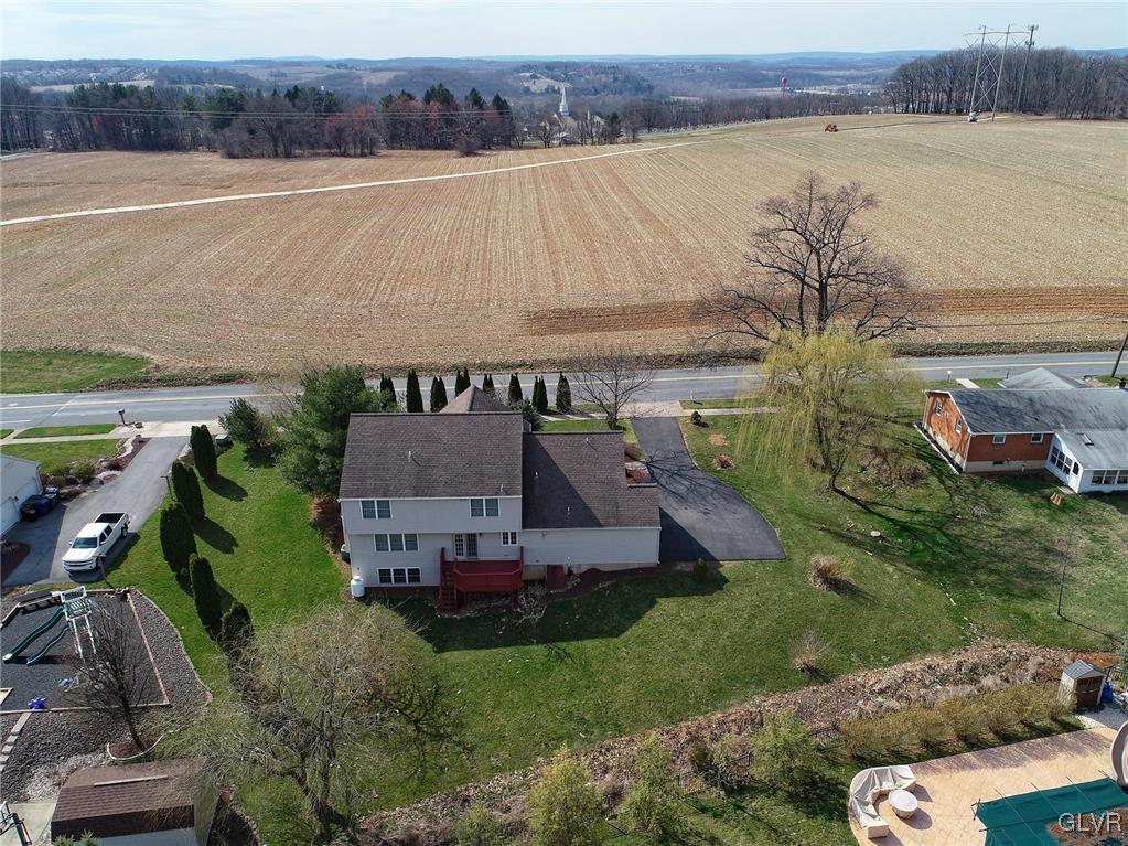 1675 Ridgeview Drive Allentown, PA 18104 - Photo 32 of 35 Gallery Image 32