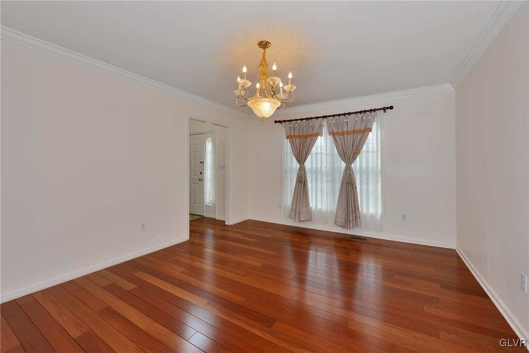 1675 Ridgeview Drive Allentown, PA 18104 - Photo 10 of 35 Gallery Image 10