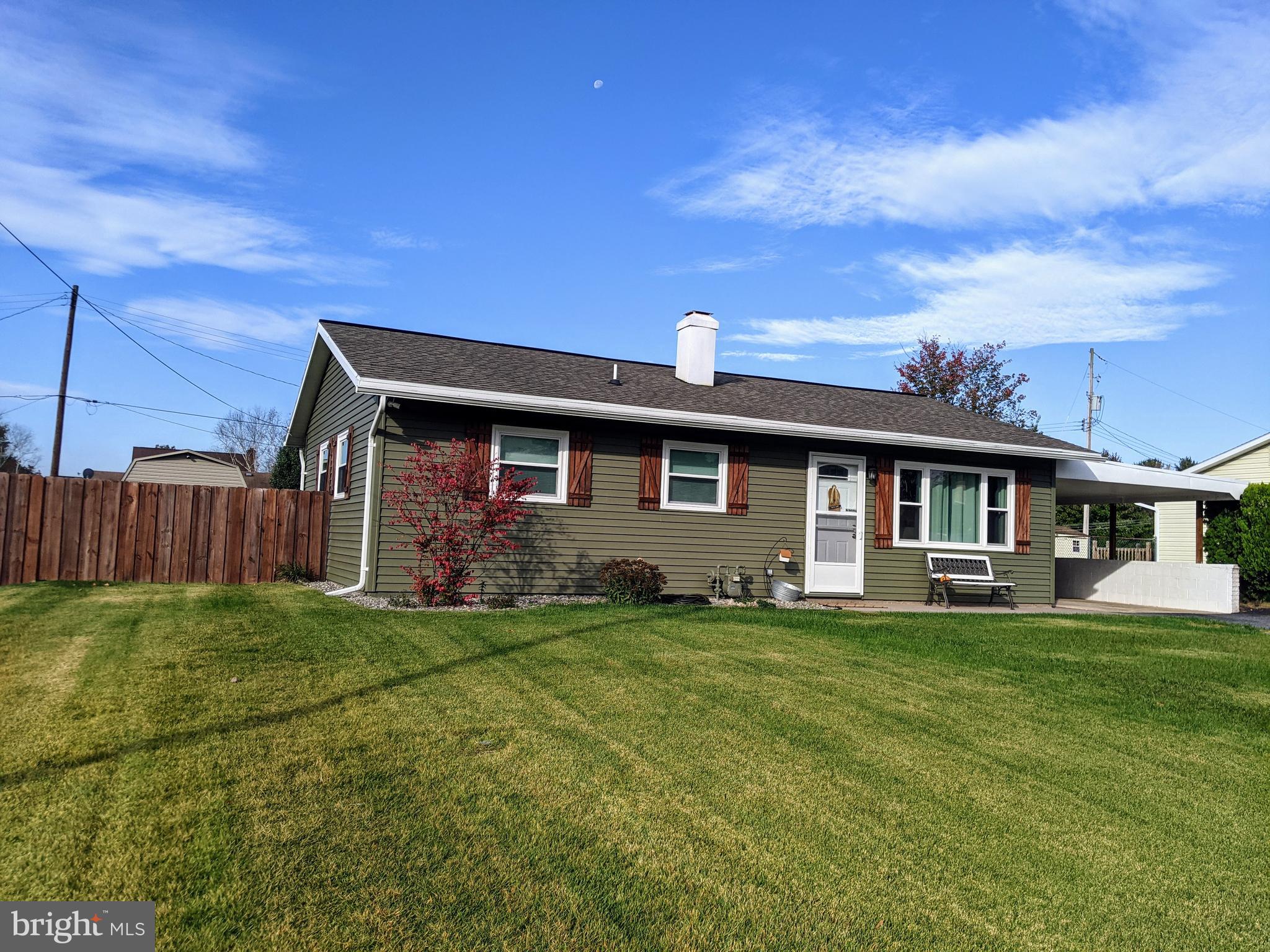 2455 Dunbar Road York, PA 17408 - Photo 1 of 27