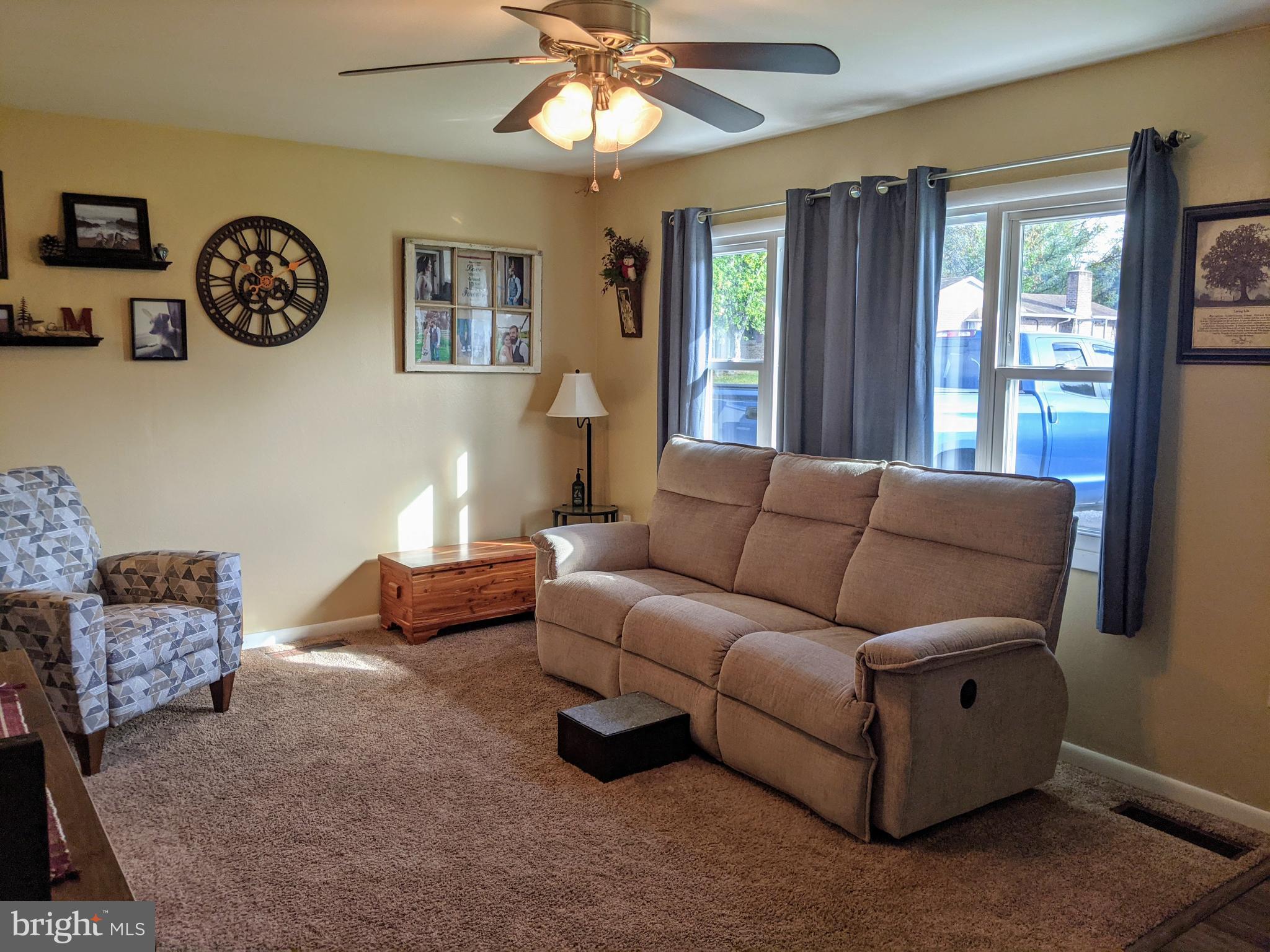 2455 Dunbar Road York, PA 17408 - Photo 7 of 27