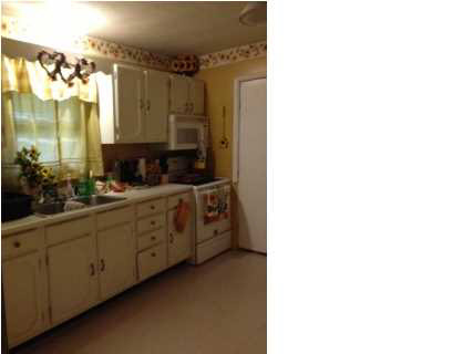 1721 Magnolia Road Vincennes, IN 47591 - Photo 5 of 7 Gallery Image 5