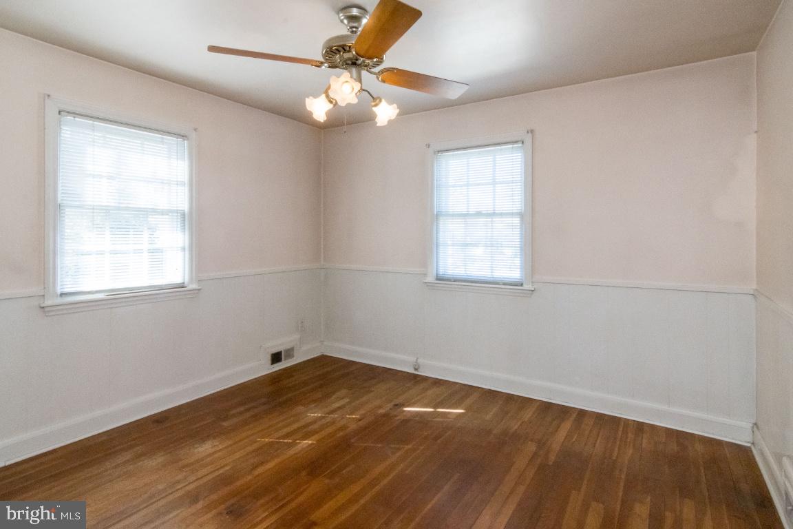5540 Oakland Road Halethorpe, MD 21227 - Photo 3 of 40 Gallery Image 3