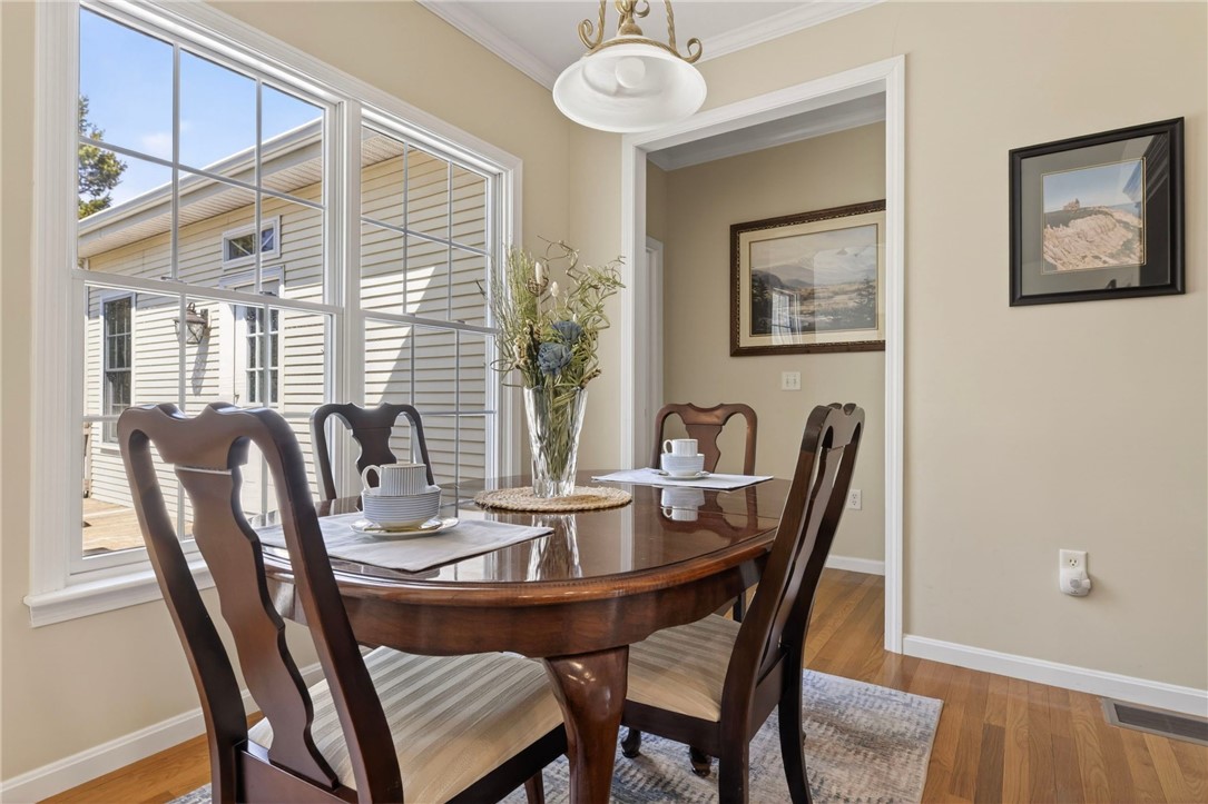 25 Southern View Drive Narragansett, RI 02882 - Photo 12 of 48