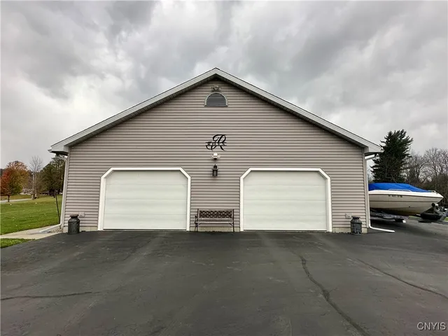 $550,000 | 7413 Sanger Hill Road, Sangerfield, NY 13480