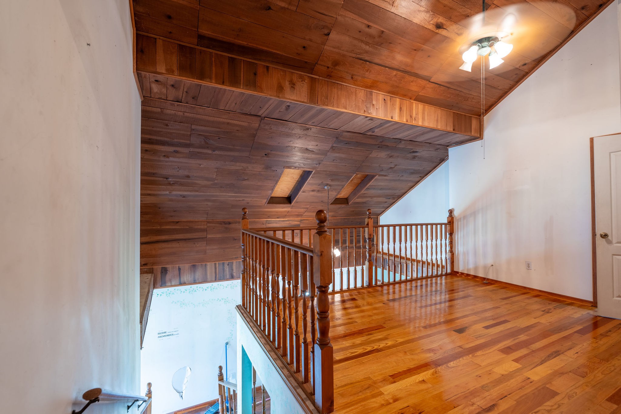 1919 Bear Creek Road Collinwood, TN 38450 - Photo 10 of 29 a view of entryway