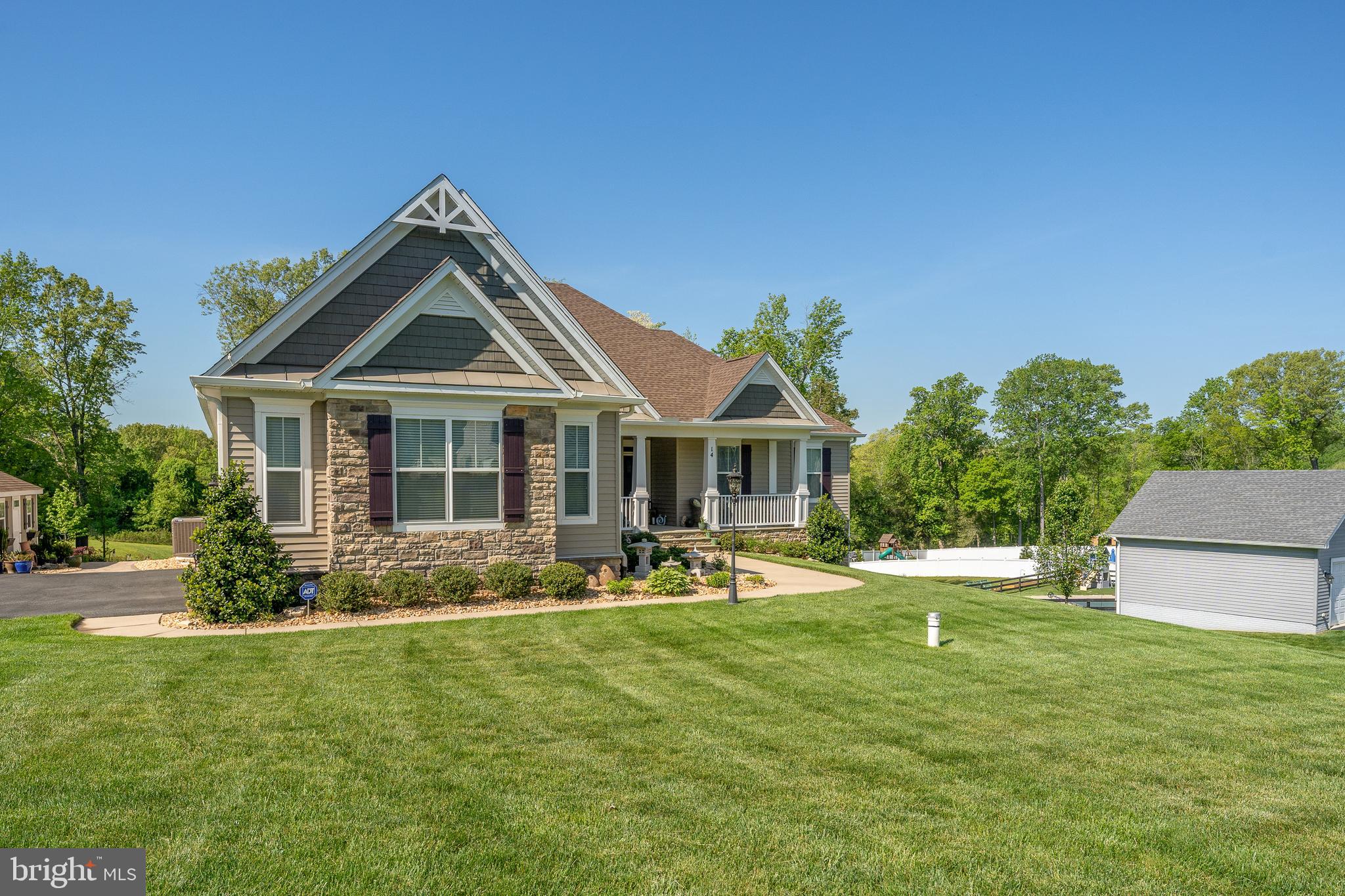 14 Chapel Ridge Stafford, VA 22554 - Photo 3 of 84