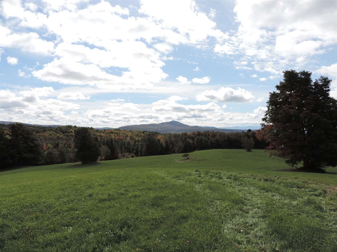 2688 Belvidere Road Eden, VT 05652 - Photo 8 of 13