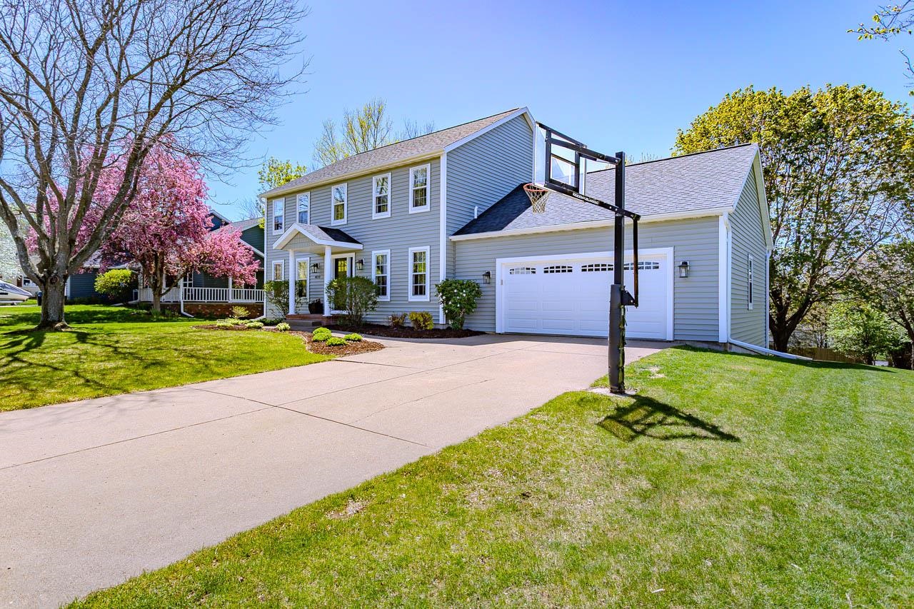 4010 Pine Tree Road Wausau, WI 54403 - Photo 2 of 60