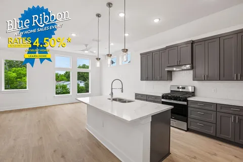 $474,999 | 200 West 56th Street, Unit 1104, Austin, TX 78751