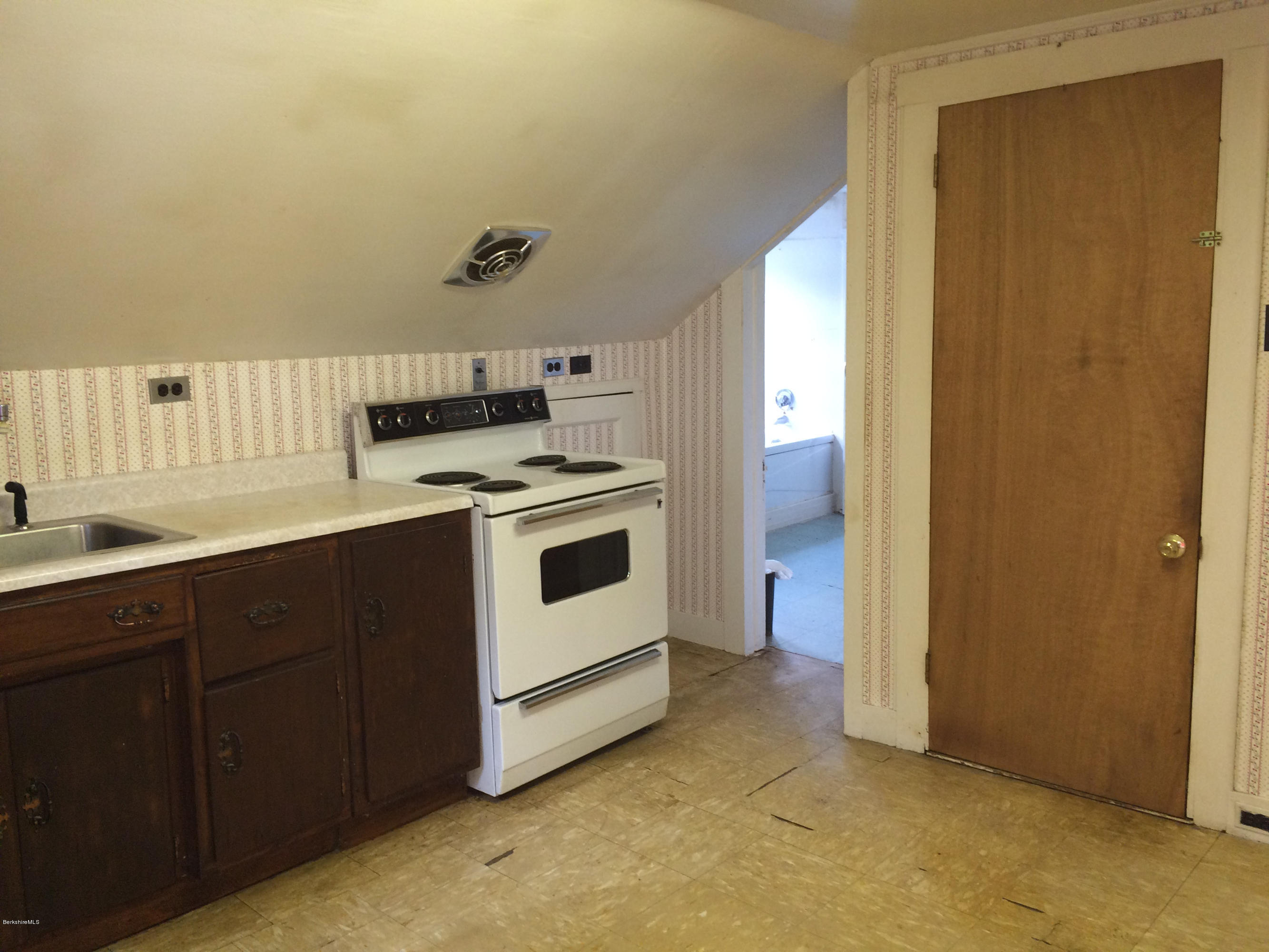 495 W Road Clarksburg, MA 01247 - Photo 15 of 27 upstairs kitchen vw2