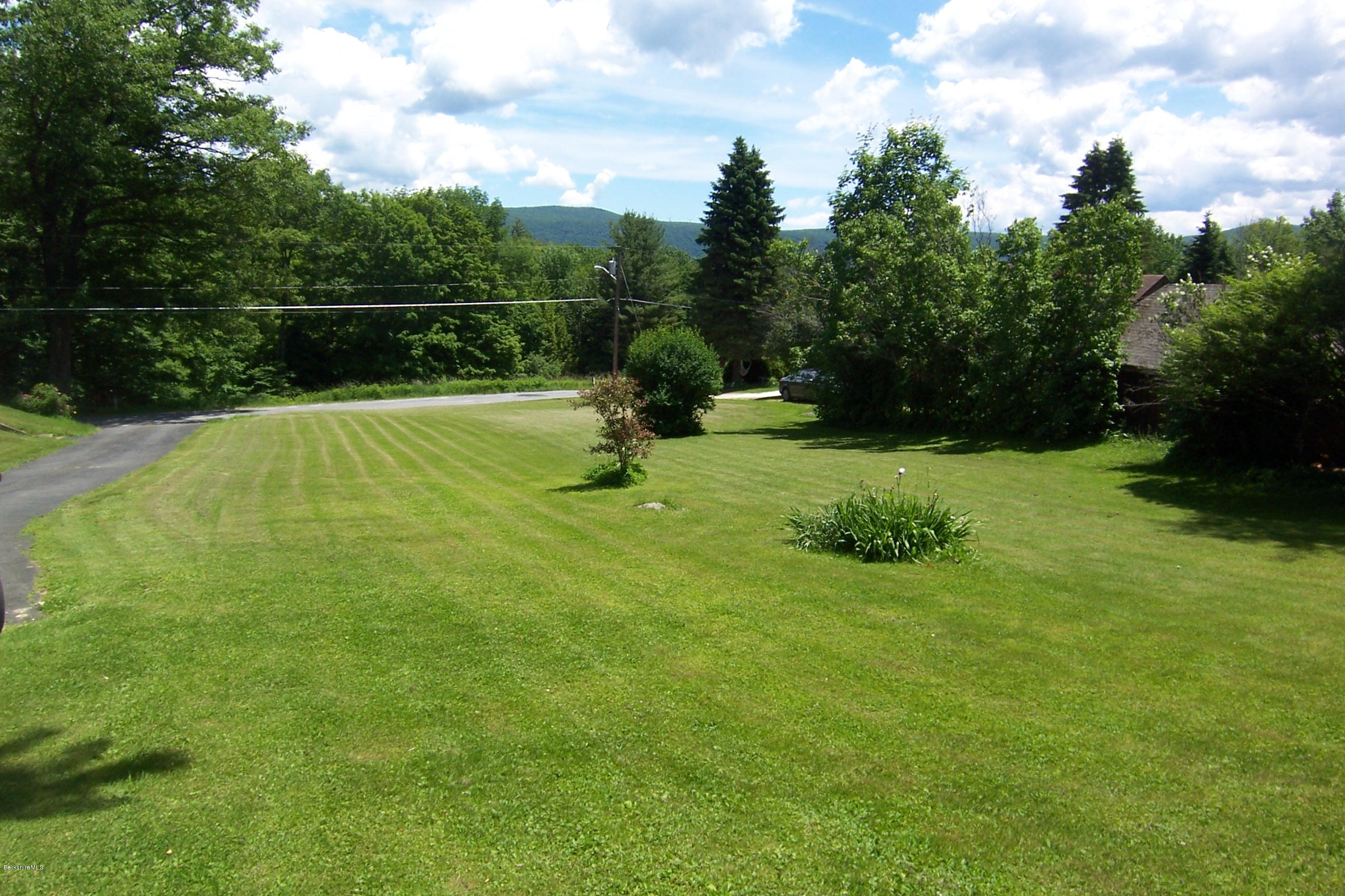 495 W Road Clarksburg, MA 01247 - Photo 27 of 27 side yard